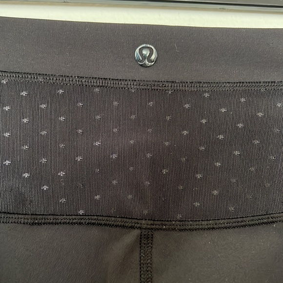 lululemon mesh legging 28” luxtreme size 6 - Picture 4 of 4